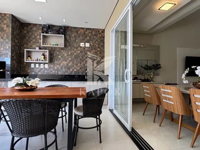 Casa 3 quartos e 5 banheiros, à venda, no bairro Residencial Real Parque Sumaré em Sumaré