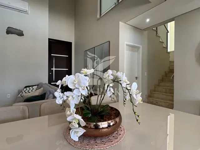Casa 3 quartos e 5 banheiros, à venda, no bairro Residencial Real Parque Sumaré em Sumaré