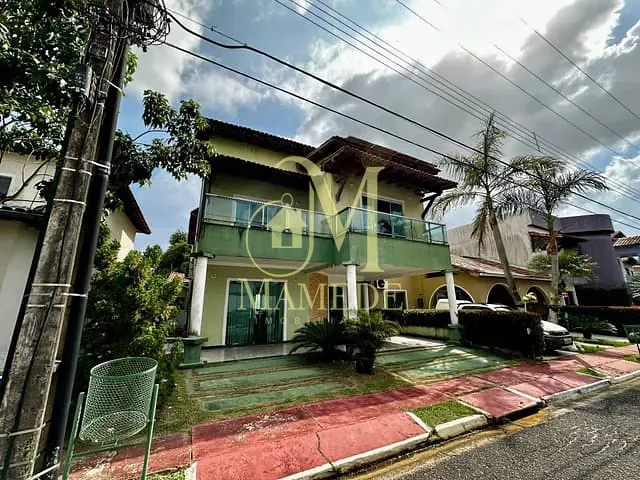 Casa 3 quartos e 5 banheiros, à venda, no bairro Parque Verde em Belém