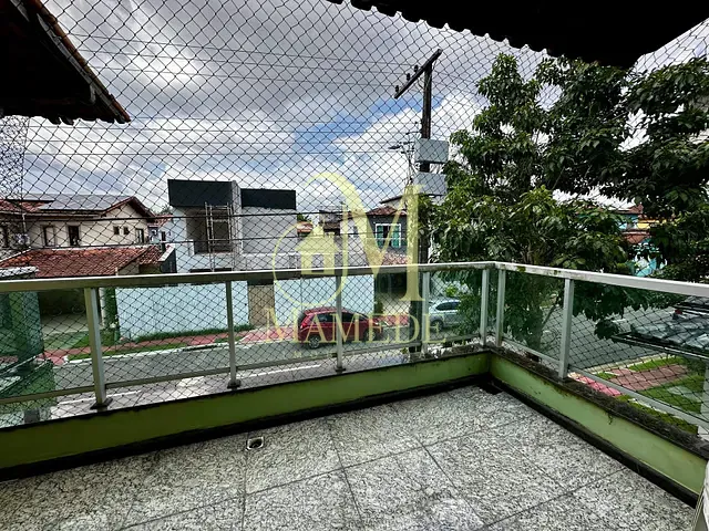 Casa 3 quartos e 5 banheiros, à venda, no bairro Parque Verde em Belém