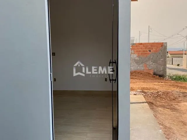 Casa com 180m² 2 quartos e 1 banheiro, à venda, no bairro Jardim Botânico em Mococa