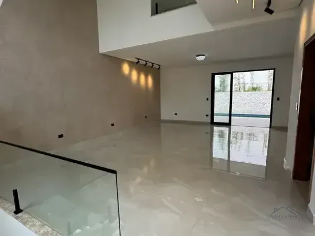 Casa com 320m² 4 quartos e 6 banheiros, à venda, no bairro Mogi Moderno em Mogi das Cruzes