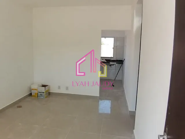 Casa com 250m² 3 quartos e 2 banheiros, à venda, no bairro DISTRITO INDUSTRIAL em Cuiabá