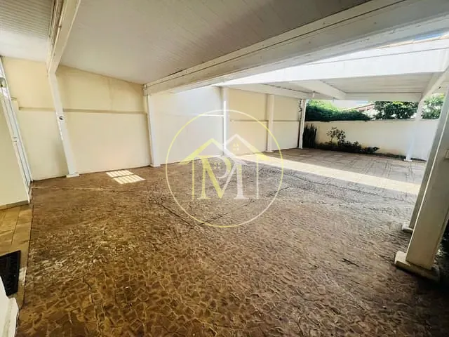 Casa com 319m² 4 quartos e 4 banheiros, à venda, no bairro Cidade Jardim em Sorocaba