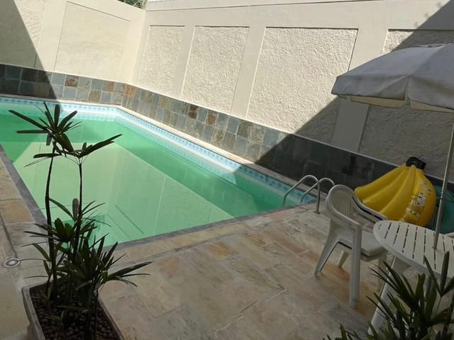 Casa com 360m² 6 quartos e 6 banheiros, à venda, no bairro Vila Valqueire em Rio de Janeiro