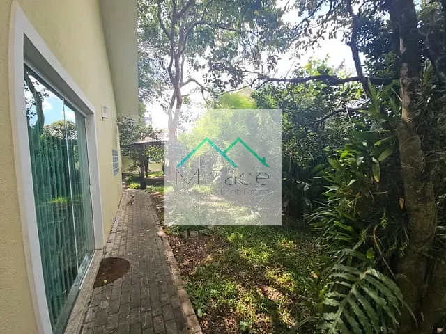 Casa com 384m² 3 quartos e 4 banheiros, à venda, no bairro Água Verde em Curitiba