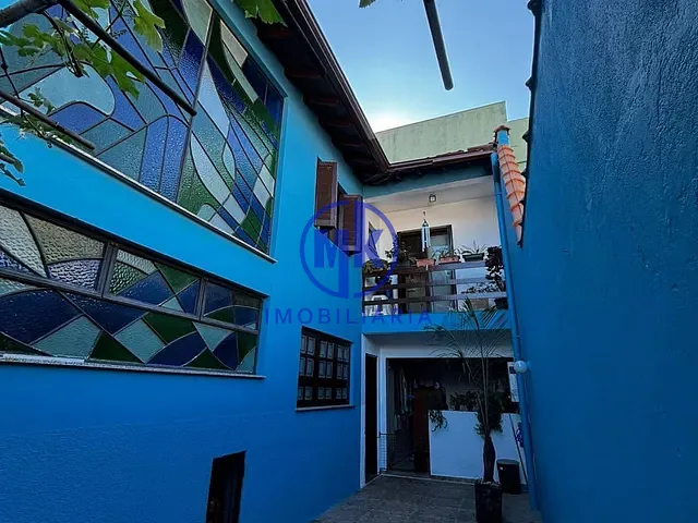 Casa 4 quartos e 2 banheiros, para alugar, no bairro Vera Cruz em Gravataí
