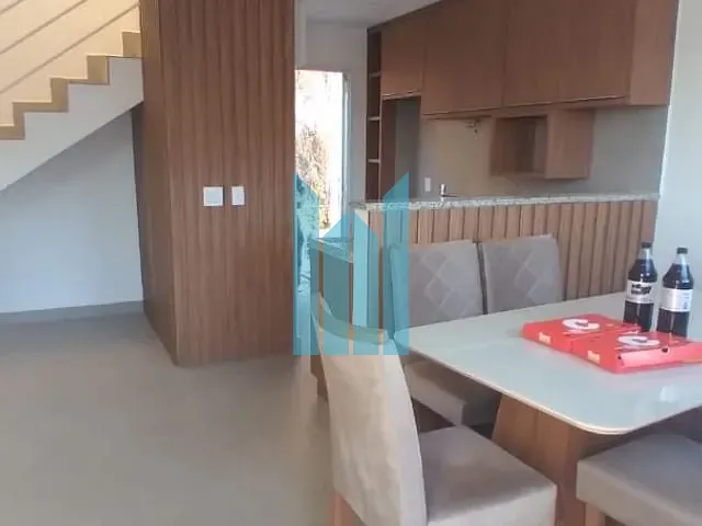 Casa com 68m² 2 quartos e 3 banheiros, à venda, no bairro Jardim Bandeirantes em Poços de Caldas