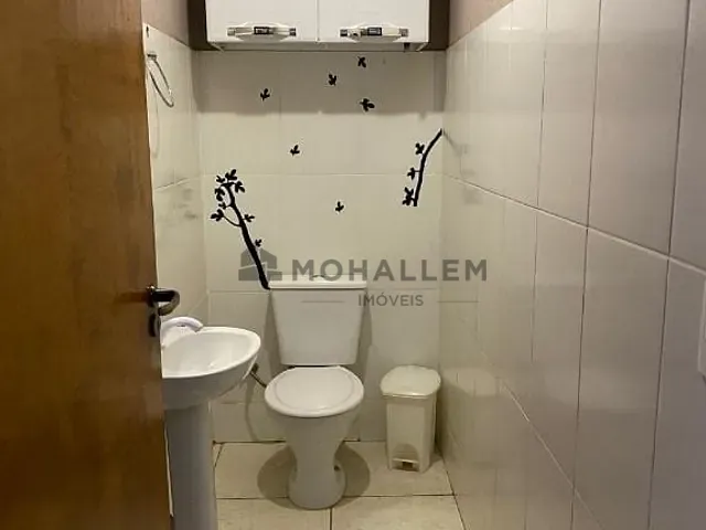 Casa com 222m², à venda, no bairro Centro em Piranguinho