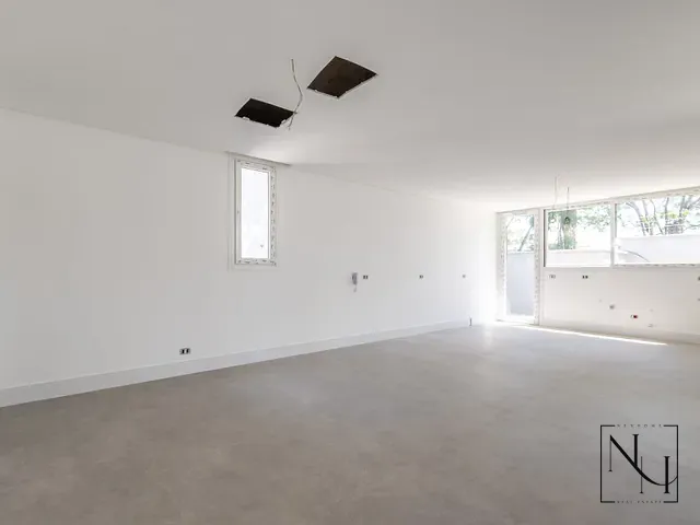 Casa 4 quartos e 7 banheiros, à venda, no bairro Jardim Cordeiro em São Paulo