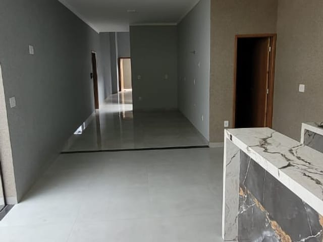 Casa com 250m² 3 quartos e 3 banheiros, à venda, no bairro Alto Cote Gil em Olímpia