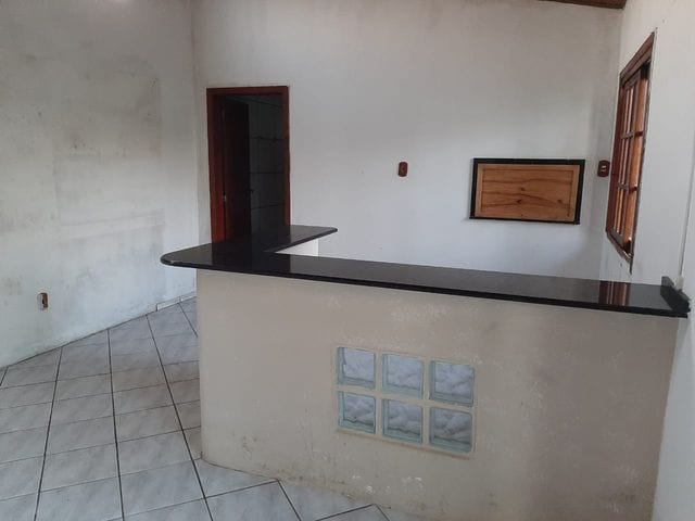 Casa com 300m² 1 quarto e 1 banheiro, à venda, no bairro Jardim dos Lagos em Guaíba