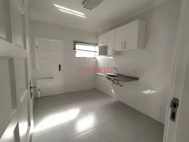Casa 9 quartos e 7 banheiros, para alugar, no bairro Jardim do Mar em São Bernardo do Campo