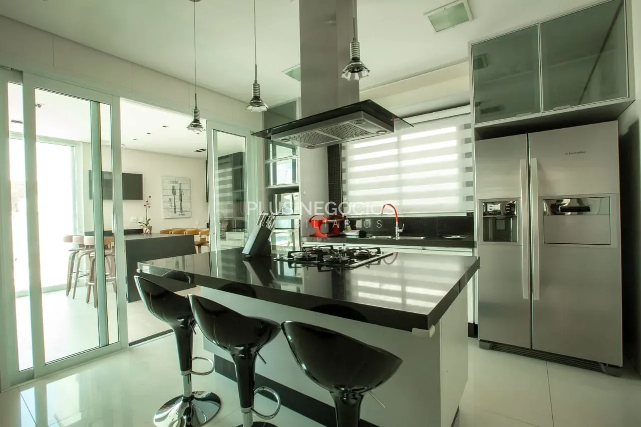 Casa, 3 quartos, 320 m² - Foto 8