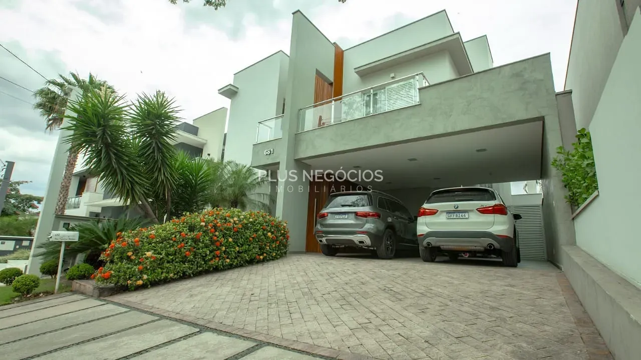 Casa, 3 quartos, 320 m² - Foto 1