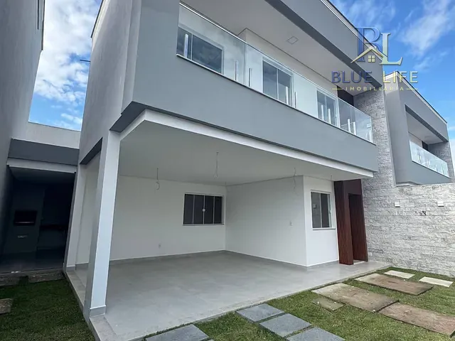 Casa 3 quartos e 2 banheiros, à venda, no bairro Morada do Sol em Vila Velha