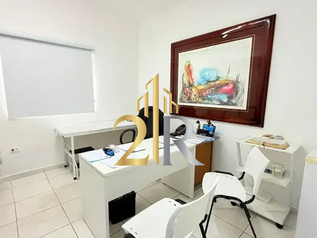 Casa à venda ou para alugar, no bairro Santo Amaro em São Paulo