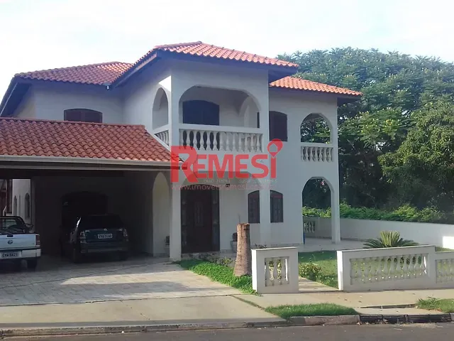 Casa com 502m² 4 quartos e 2 banheiros, à venda, no bairro Portal dos Pássaros I em Boituva