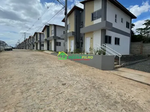 Casa 2 quartos e 2 banheiros, para alugar, no bairro São Lourenço em Teresina