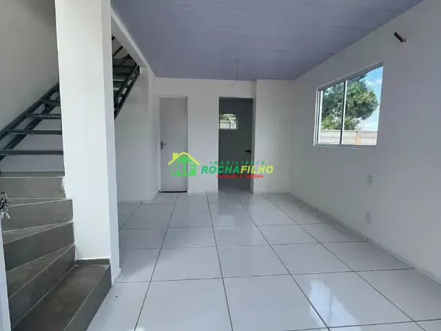 Casa 2 quartos e 2 banheiros, para alugar, no bairro São Lourenço em Teresina