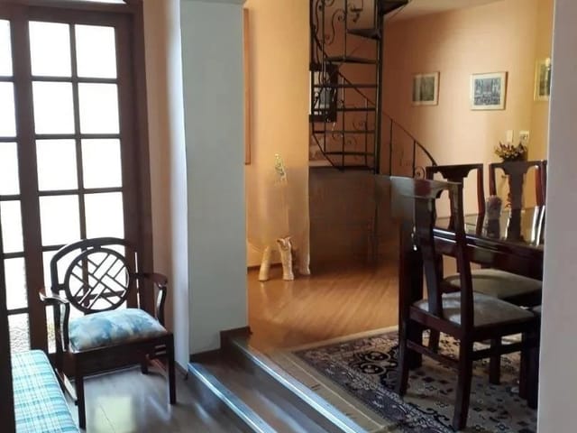 Foto do Casa - Botafogo, Casa Duplex, 4 Quartos, 180M2, com Charme e Ótima Localização em Vila Aconchegante e Charmosa, Segurança com Guarita, Garagem, Oportunidade Única! | Rio Lar Imóveis