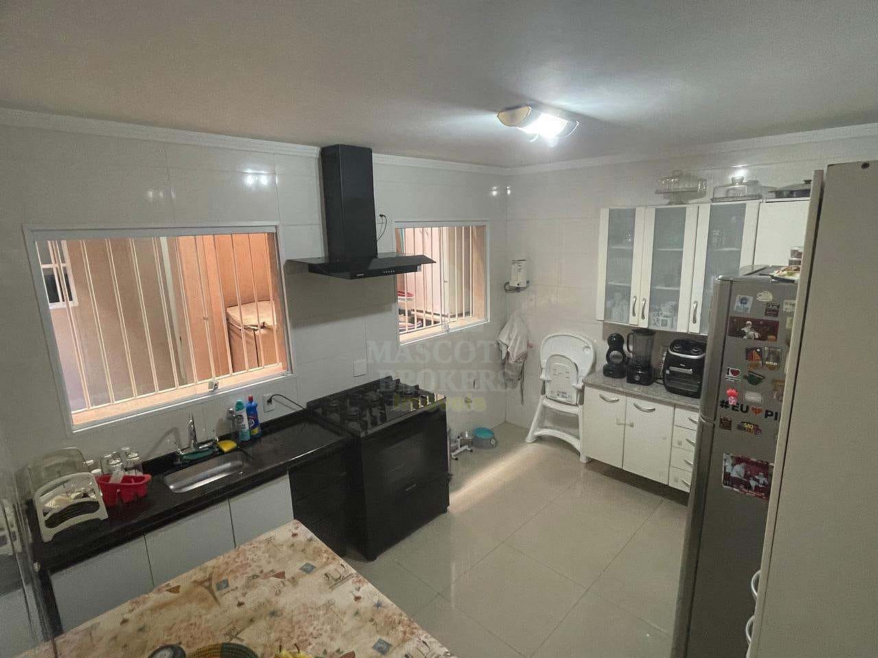 Casa à venda com 3 quartos, 130m² - Foto 8