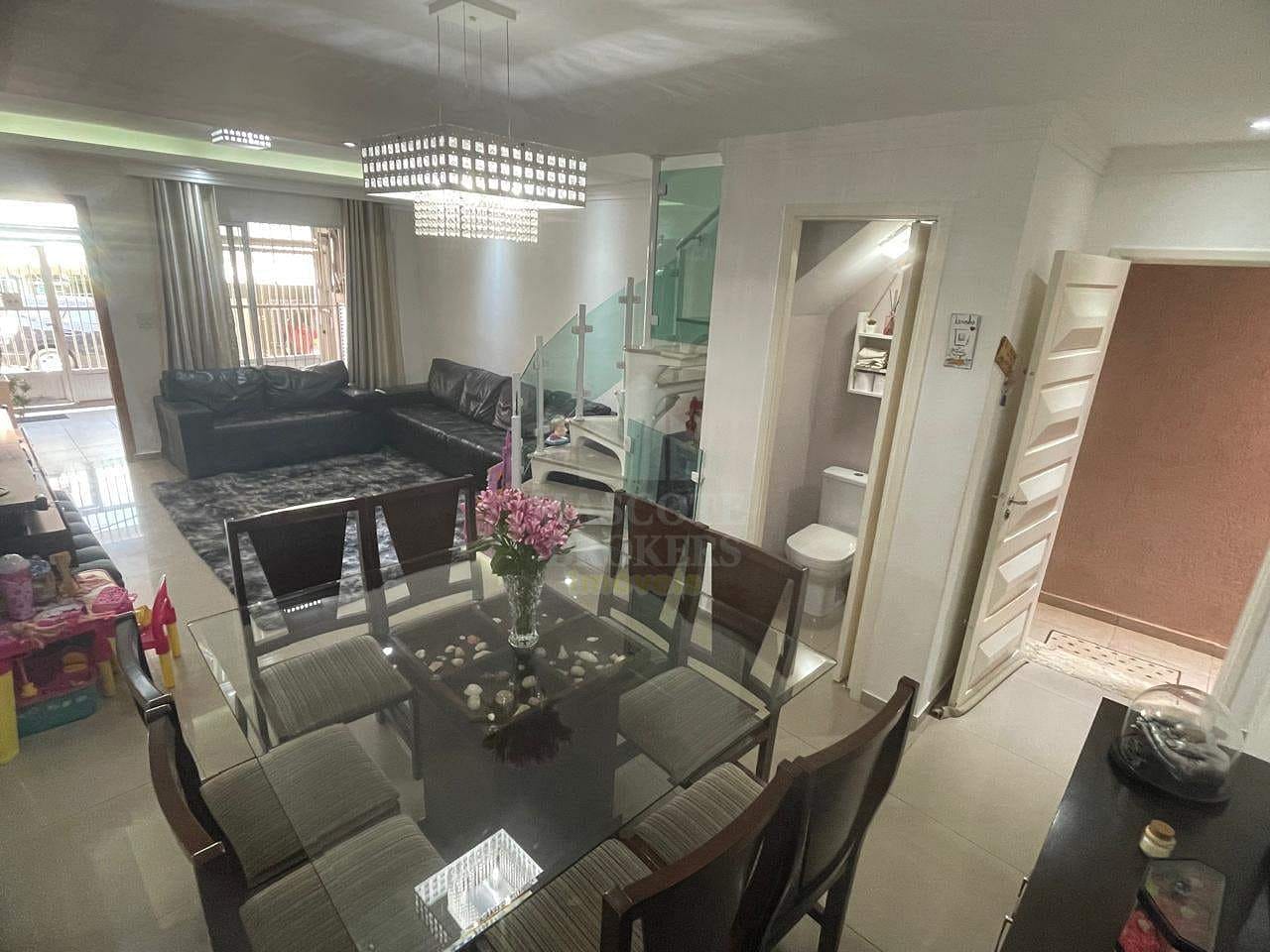Casa à venda com 3 quartos, 130m² - Foto 2