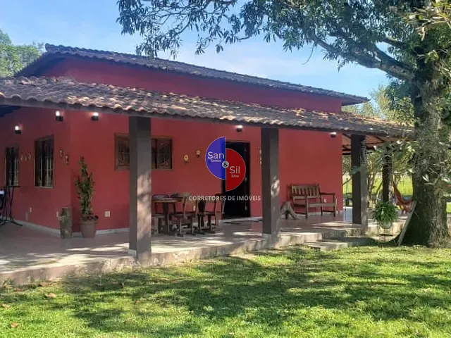 Casa com 7649m² 2 quartos e 3 banheiros, à venda, no bairro Citrolândia em Guapimirim