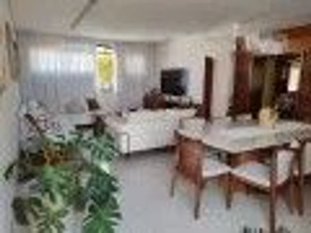 Casa com 235m² 4 quartos e 4 banheiros, à venda, no bairro Bairu em Juiz de Fora