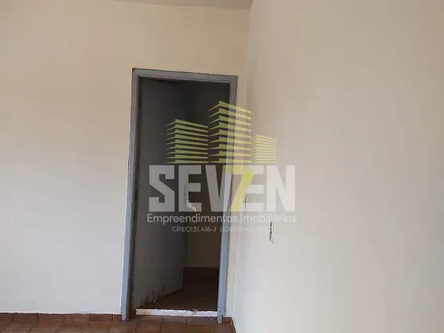 Casa com 429m² 3 quartos e 2 banheiros, à venda, no bairro Jardim Prudência em Bauru
