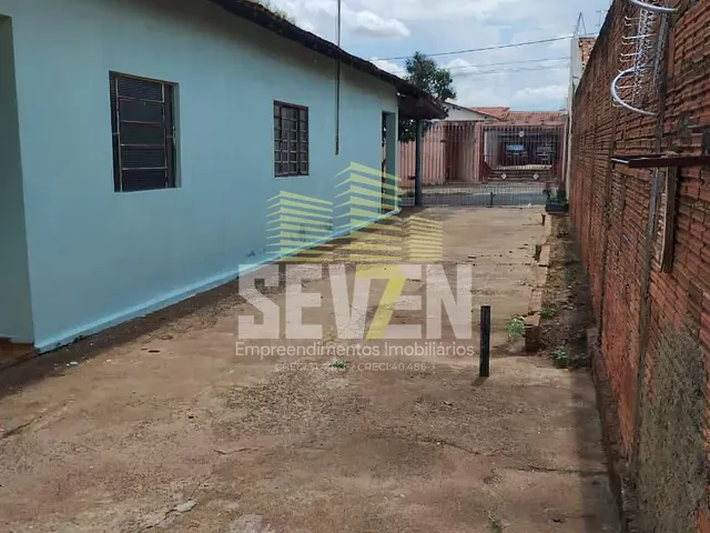 Casa com 429m² 3 quartos e 2 banheiros, à venda, no bairro Jardim Prudência em Bauru