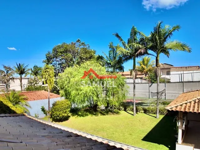 Casa com 382m² 4 quartos e 2 banheiros, à venda, no bairro Setor Habitacional Vicente Pires em Brasília
