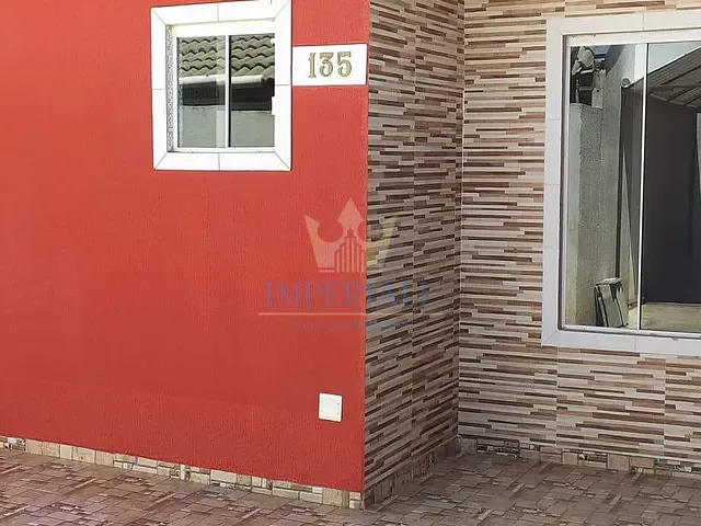 Casa com 60m² 3 quartos e 1 banheiro, à venda, no bairro Uvaranas em Ponta Grossa