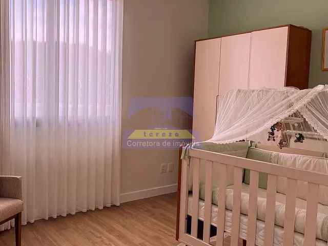 Casa com 328m² 3 quartos e 2 banheiros, à venda, no bairro Vale do Sol em Itabira