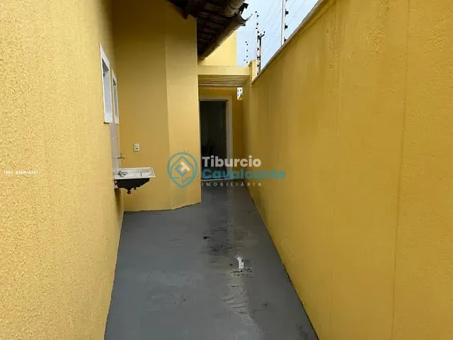 Casa 2 quartos e 2 banheiros, à venda, no bairro Novo Maranguape II em Maranguape