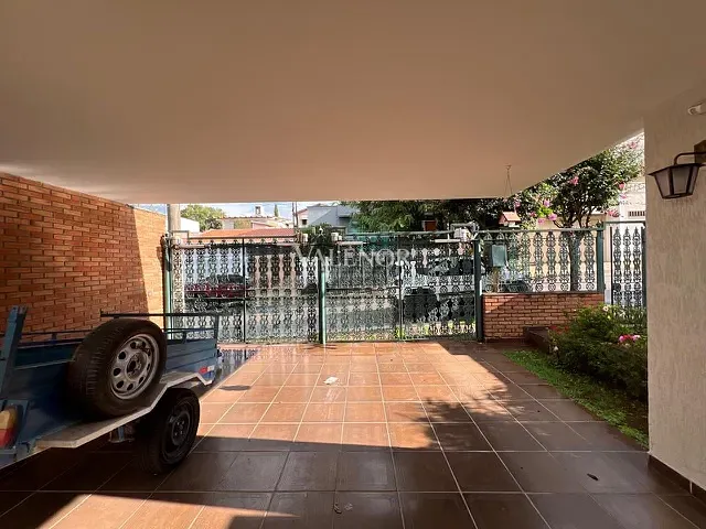 Casa com 370m², para alugar, no bairro Parque do Colégio em Jundiaí
