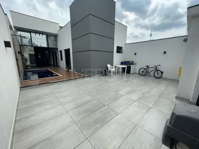Casa com 192m² 2 quartos e 3 banheiros, à venda, no bairro Jardim Residencial das Palmeiras em Rio Claro