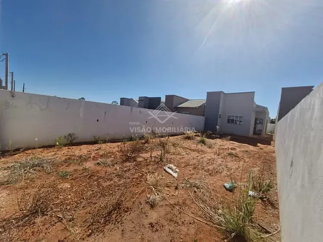 Casa com 275m² 2 quartos e 2 banheiros, à venda, no bairro Jardim Paulista em Sinop