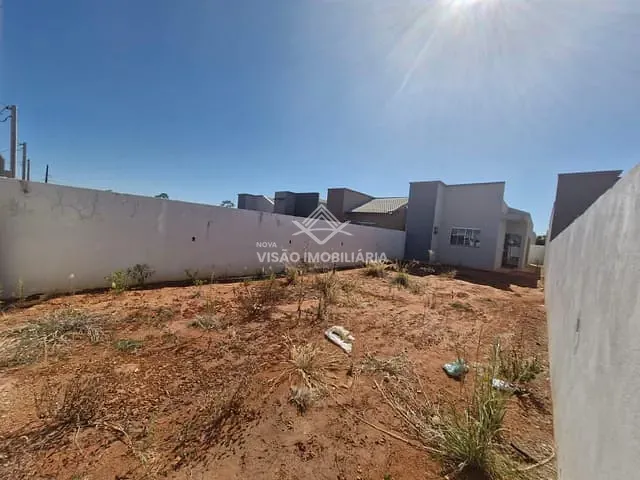 Casa com 275m² 2 quartos e 2 banheiros, à venda, no bairro Jardim Paulista em Sinop