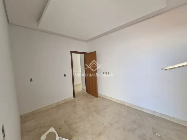 Casa com 275m² 2 quartos e 2 banheiros, à venda, no bairro Jardim Paulista em Sinop