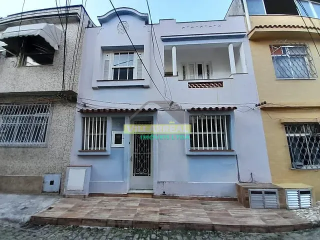 Casa com 150m² 3 quartos e 2 banheiros, para alugar, no bairro Tijuca em Rio de Janeiro
