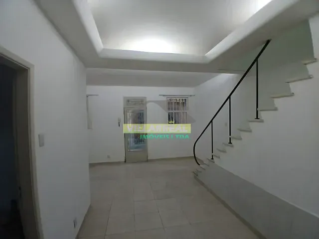 Casa com 150m² 3 quartos e 2 banheiros, para alugar, no bairro Tijuca em Rio de Janeiro