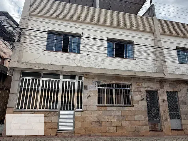 Casa 2 quartos e 1 banheiro, para alugar, no bairro São Sebastião em Santos Dumont