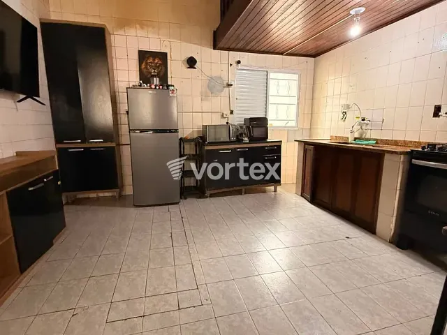 Casa 5 quartos e 3 banheiros, à venda, no bairro Santo Antônio em Uruguaiana