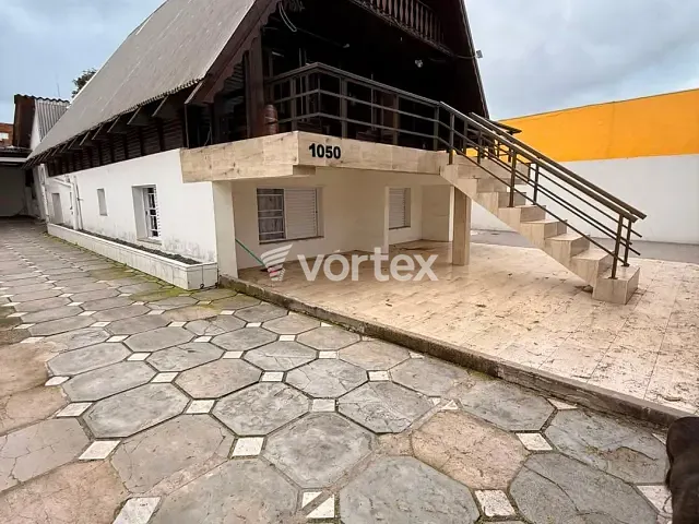 Casa 5 quartos e 3 banheiros, à venda, no bairro Santo Antônio em Uruguaiana