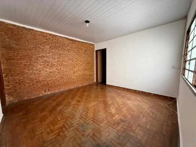 Casa com 120m² 3 quartos e 2 banheiros, à venda, no bairro Vila Pinheirinho em Santo André