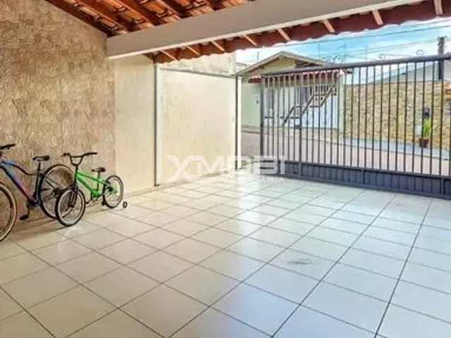 Casa com 175m² 4 quartos e 3 banheiros, à venda, no bairro Jardim Italia em Jundiaí