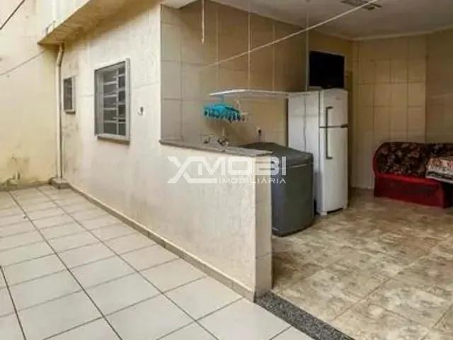 Casa com 175m² 4 quartos e 3 banheiros, à venda, no bairro Jardim Italia em Jundiaí