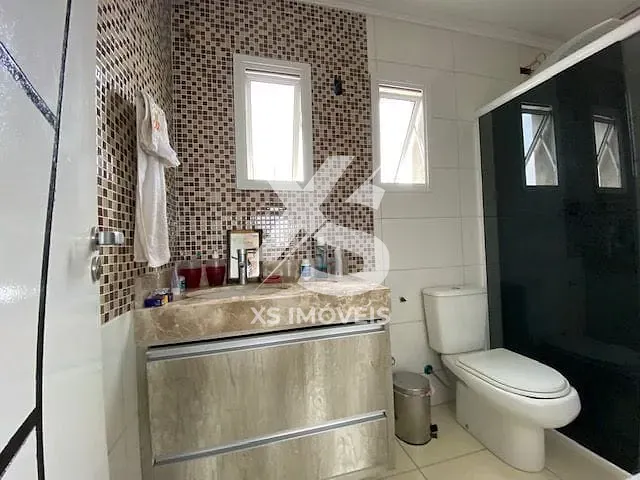 Casa, 6 quartos, 10 m² - Foto 18