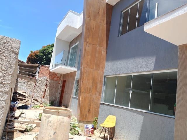 Casa 3 quartos e 2 banheiros, à venda, no bairro Loteamento Extensão do Serramar em Rio das Ostras
